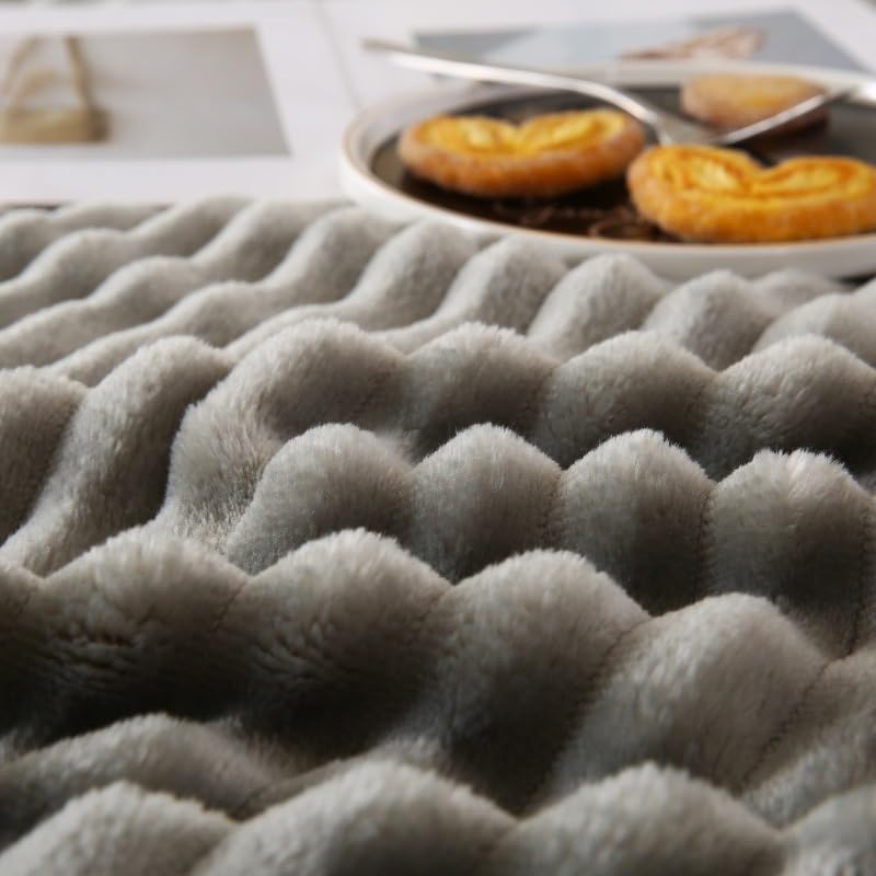 Luxe Rabbit Fur Fitted Sheet - Peacock / KING SIZE (72X78)