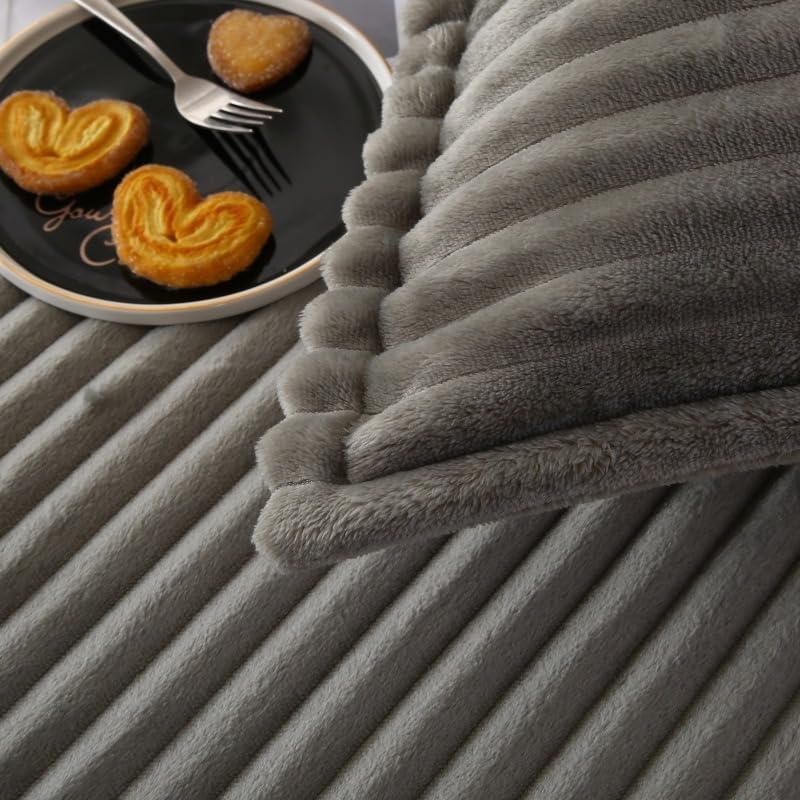 Luxe Rabbit Fur Fitted Sheet - Grey / KING SIZE (72X78)