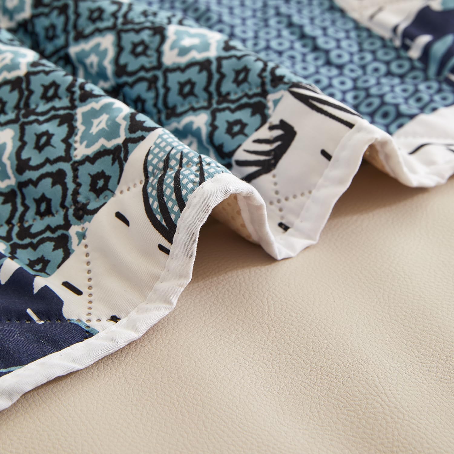 WATERPROOF QUILTED RECLINER COVER - BLUE PAISLEY