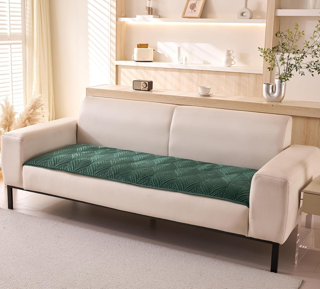 ANTI SKID PALM LEAVES QUILTED SOFA MAT  -  GREEN