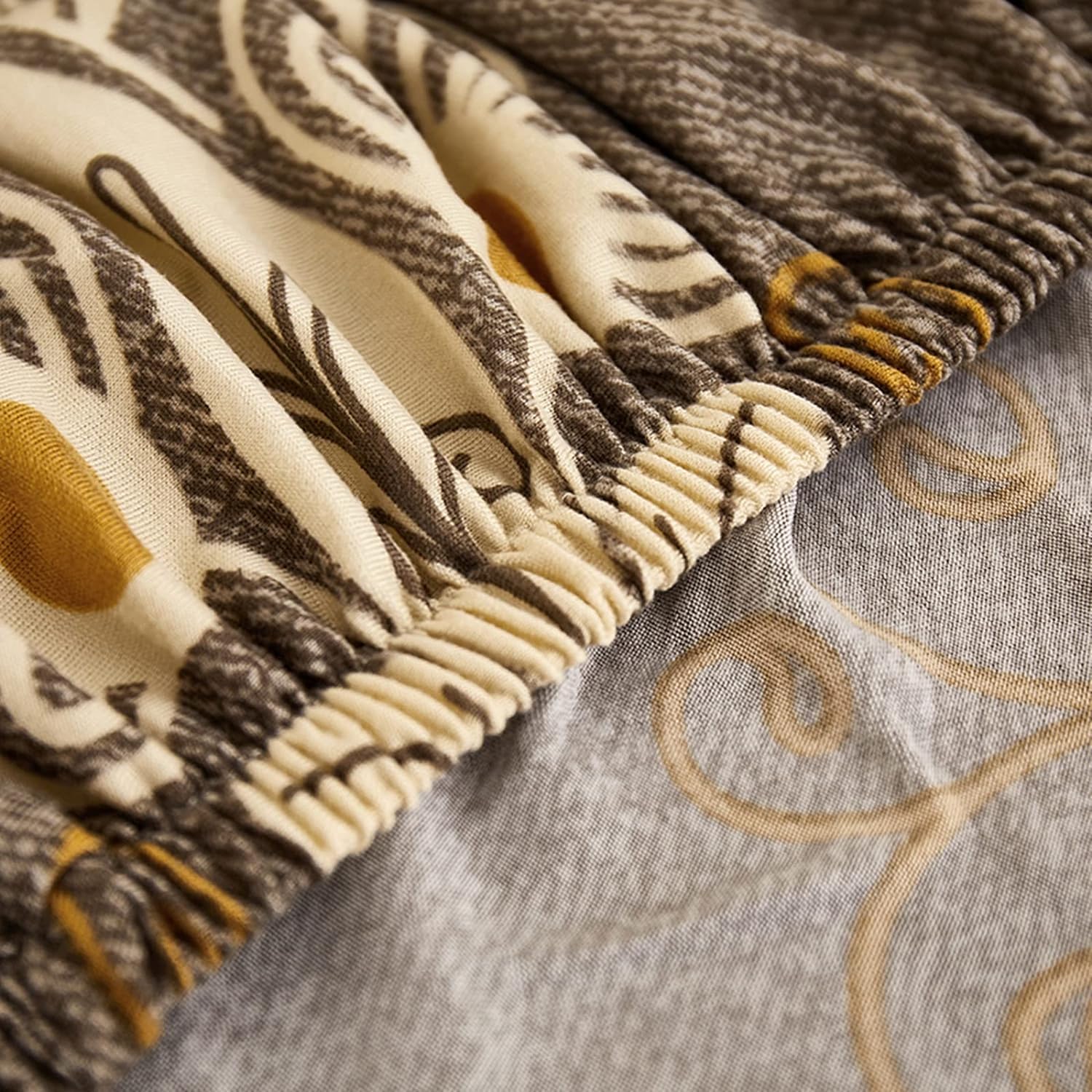 tie-n-dye Exclusive Stretchable Sofa Cover - Beige Brocade