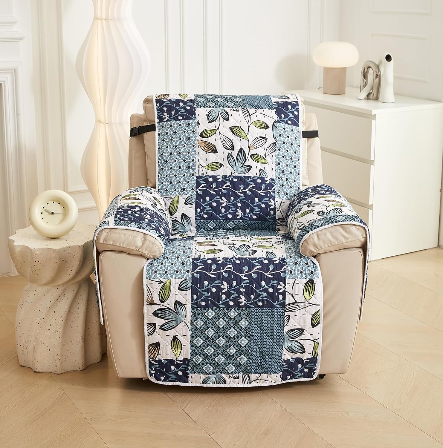 WATERPROOF QUILTED RECLINER COVER - BLUE PAISLEY