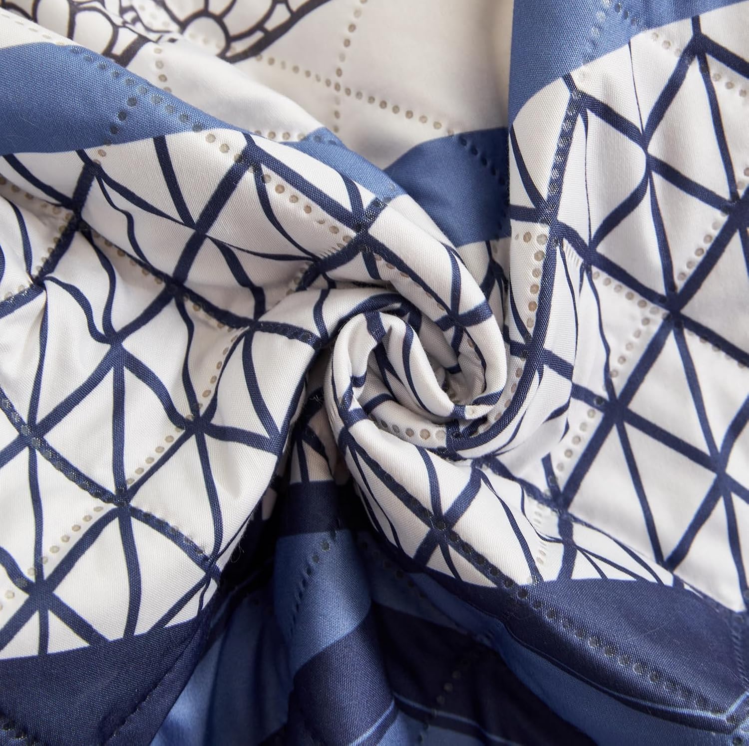 WATERPROOF QUILTED RECLINER COVER - BOHO NAVY