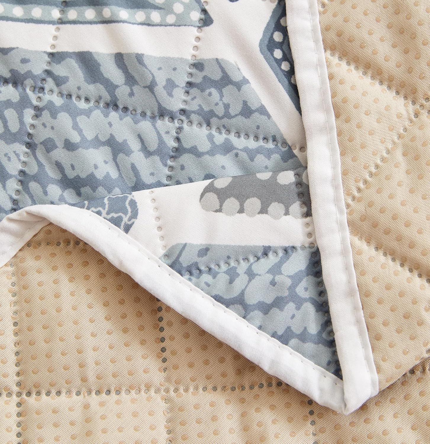 WATERPROOF QUILTED RECLINER COVER - HEXA BLUE