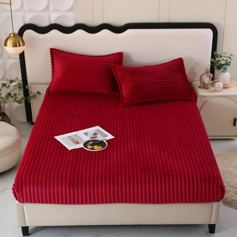 Luxe Rabbit Fur Fitted Sheet - Maroon / KING SIZE (72X78)